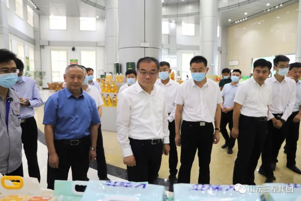 邹平市委书记吕明涛来蘑菇视频
调研指导工作