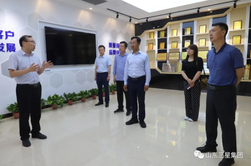 通辽市科尔沁区副区长云泽人来蘑菇视频
参观考察