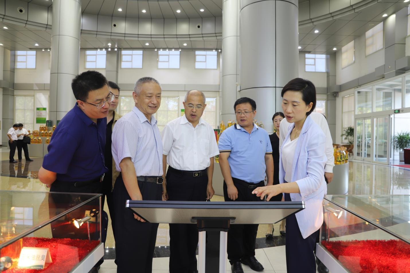 山东省市场羁系局来山东三星团体展开认证承认查验检测任务调研