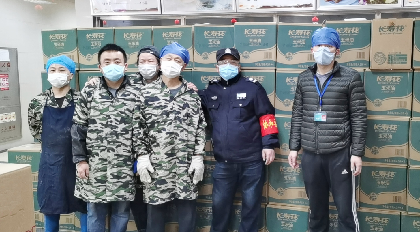 百万物资上前线 蘑菇视频
爱心捐赠助力战“疫”一线